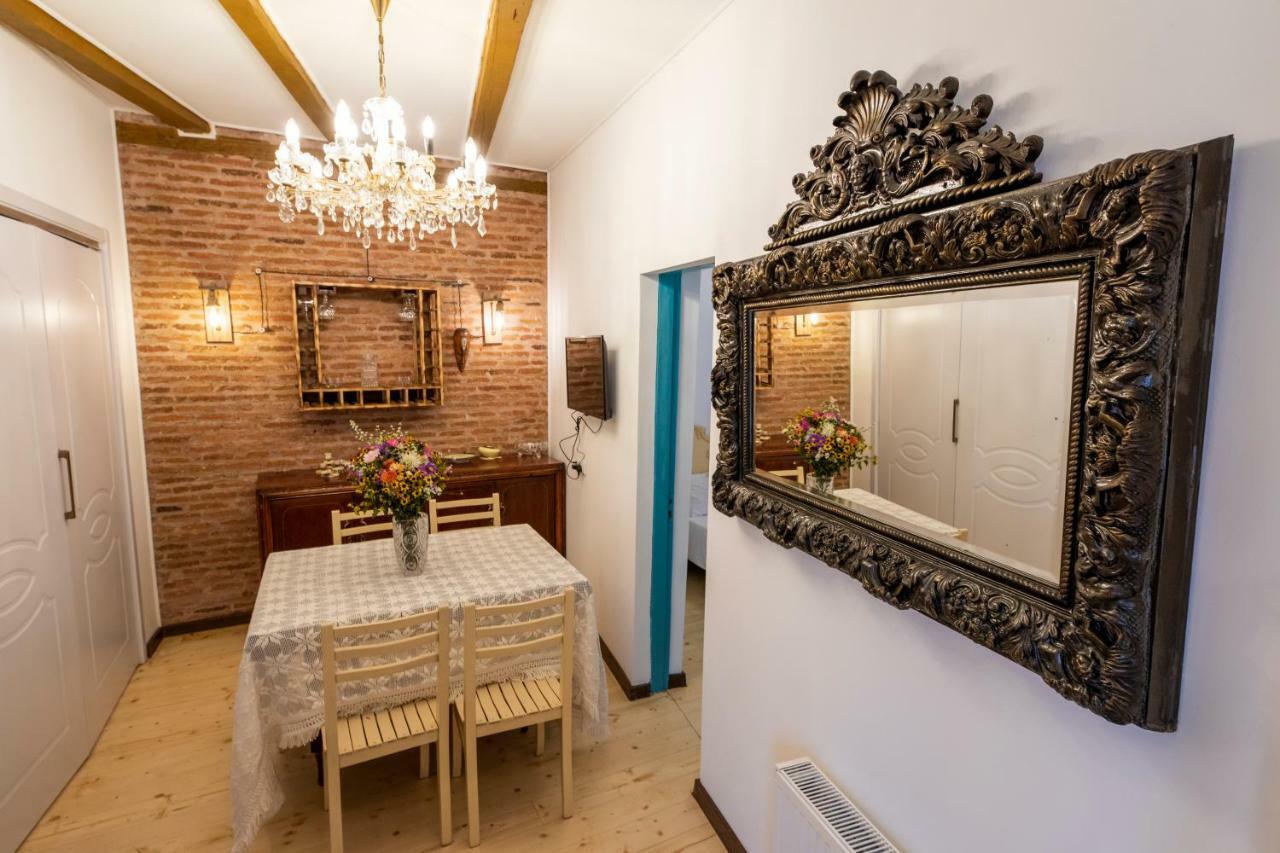 Apartment Ornament Tiflis Exterior foto